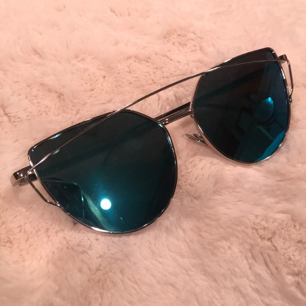 Blue mirrored sunglasses